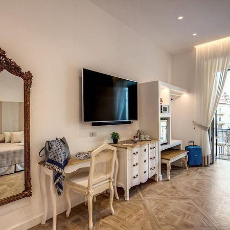 Sorrento Square Suites Zewnętrze zdjęcie